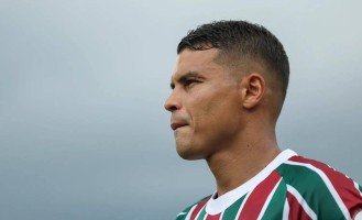 世俱杯决赛的足球传奇, 巴黎与切尔西的巅峰对决, 穿梭于两队之间的英雄身影